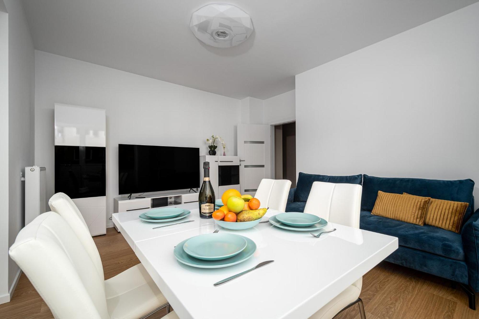 Warsaw Modern Stay Praga Okrzei Екстер'єр фото